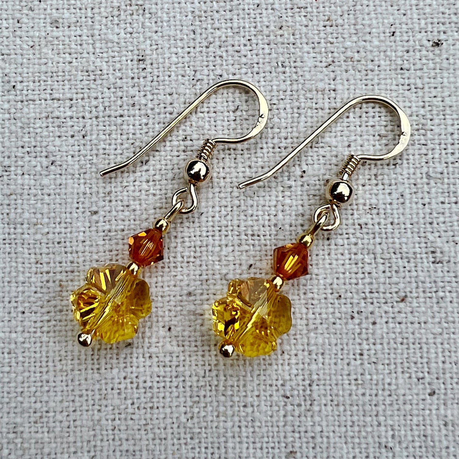 Pendientes Sunflower y plata chapada en oro