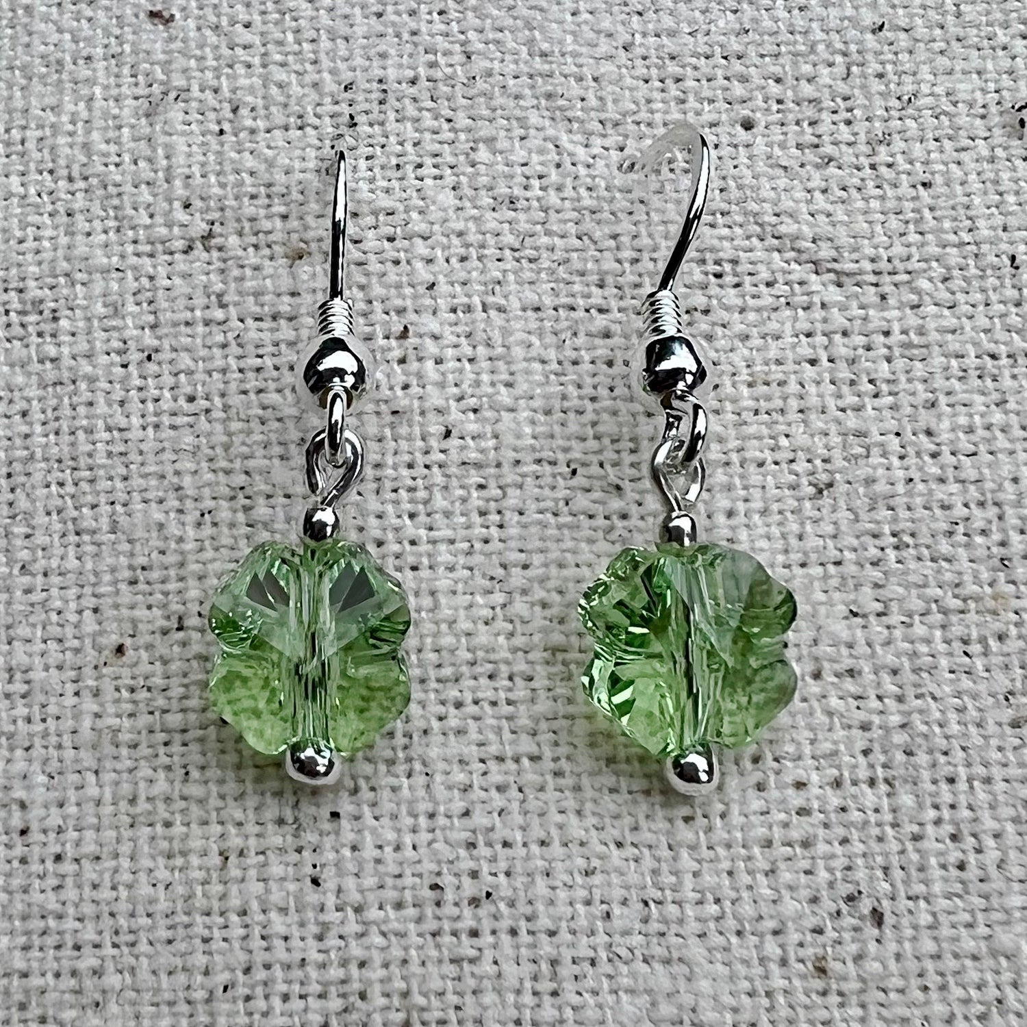 Pendientes peridot en plata