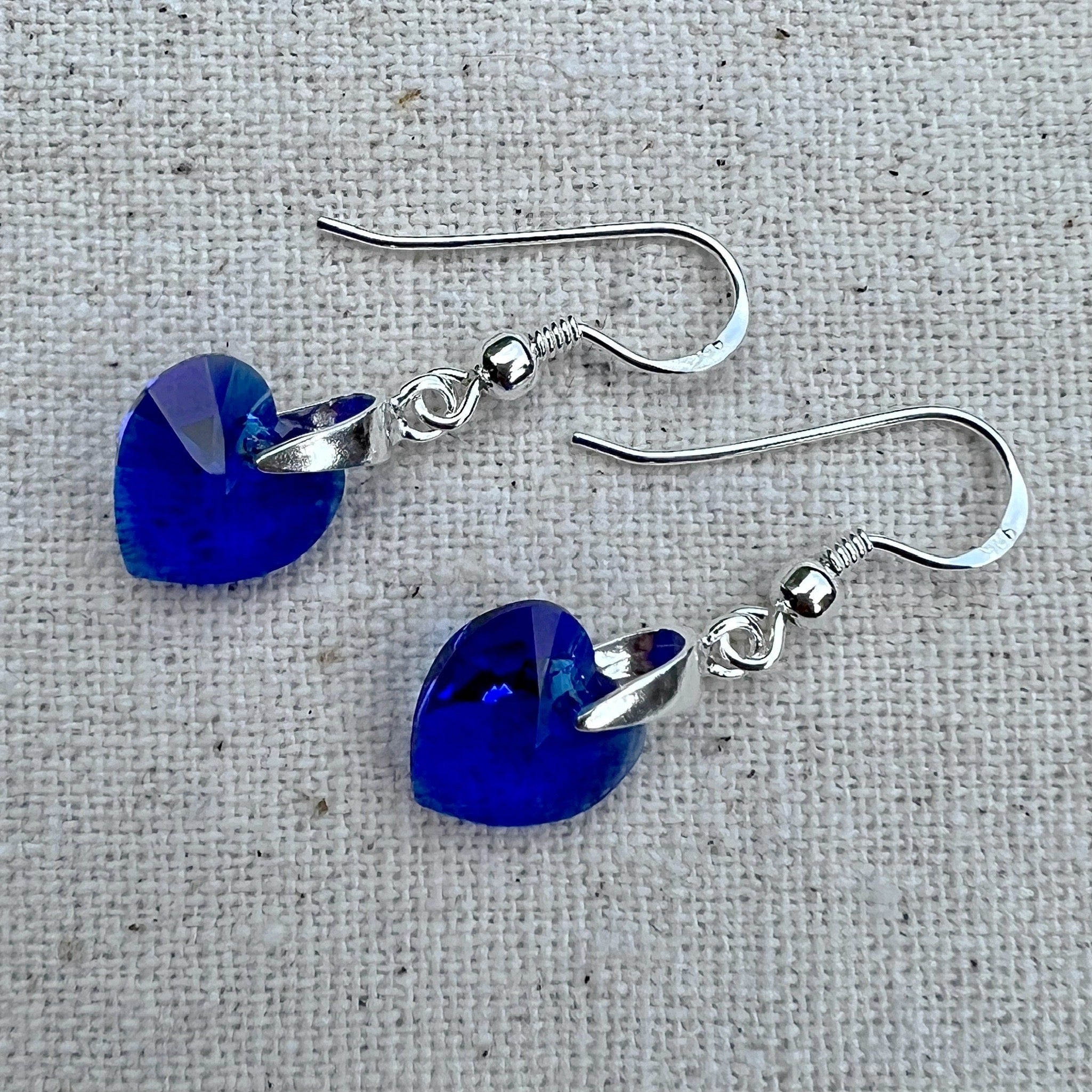 Pendientes en Majestic Blue y plata