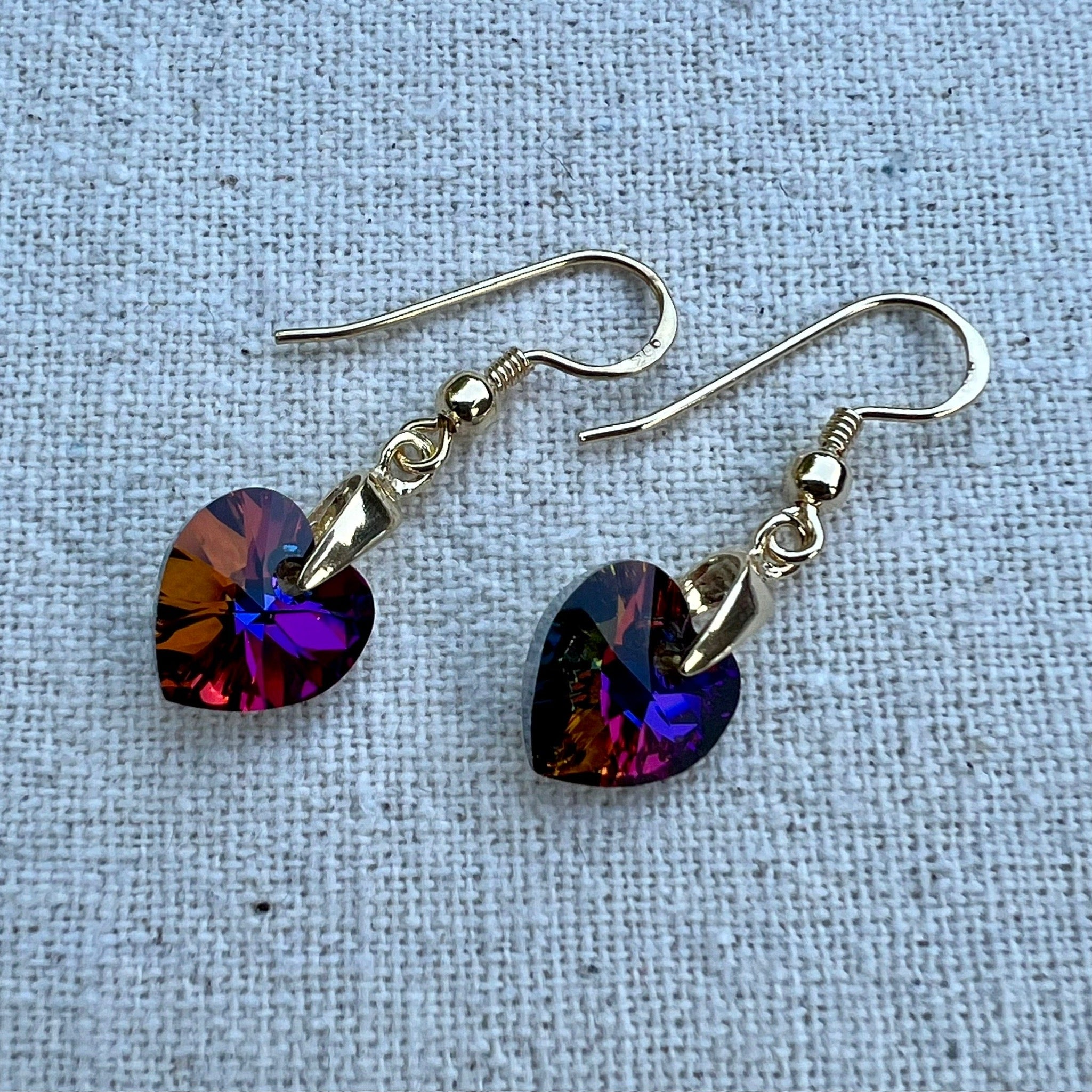 Pendientes en Crystal Volcano y plata chapada