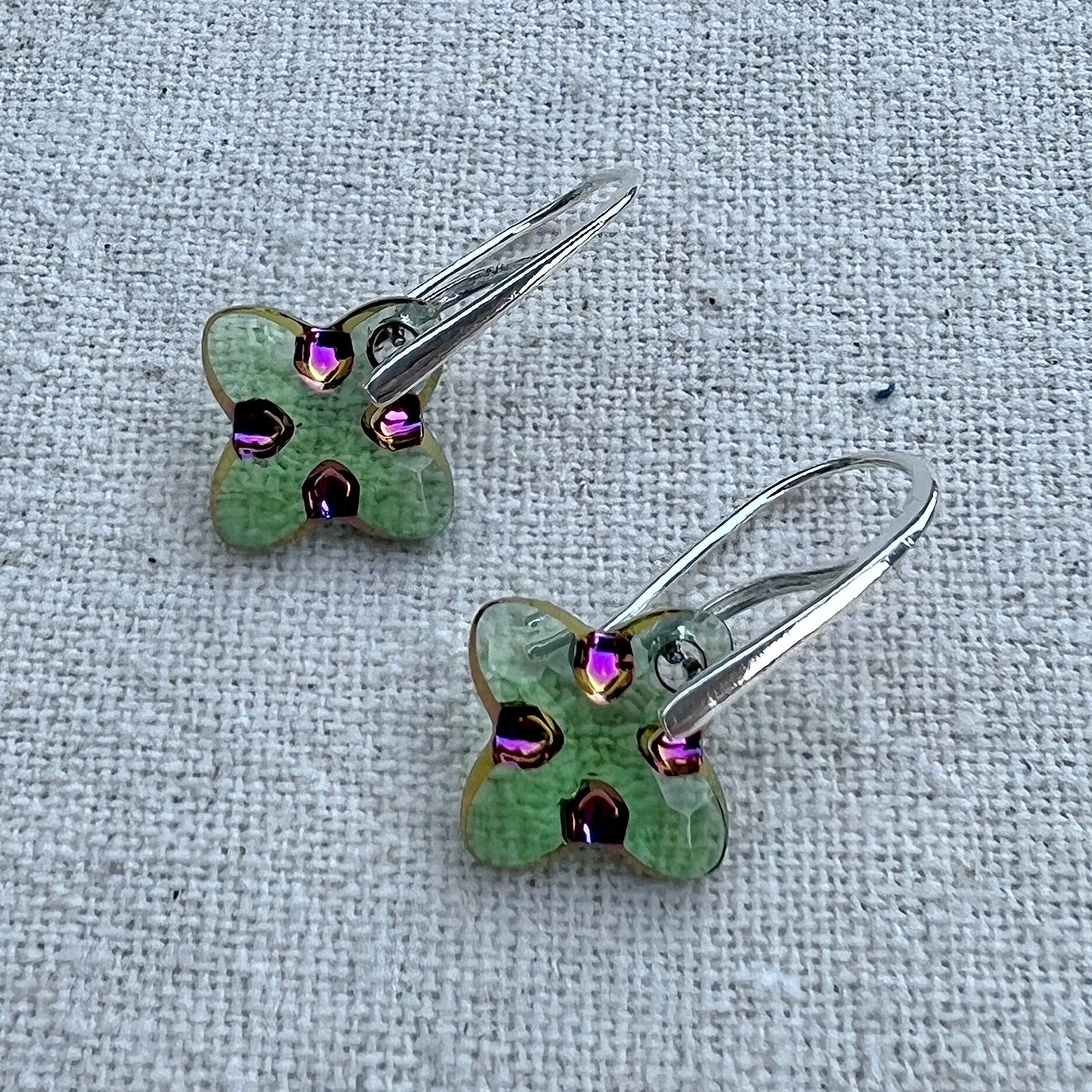 Pendientes en Peridot Scarabeaus Green y plata