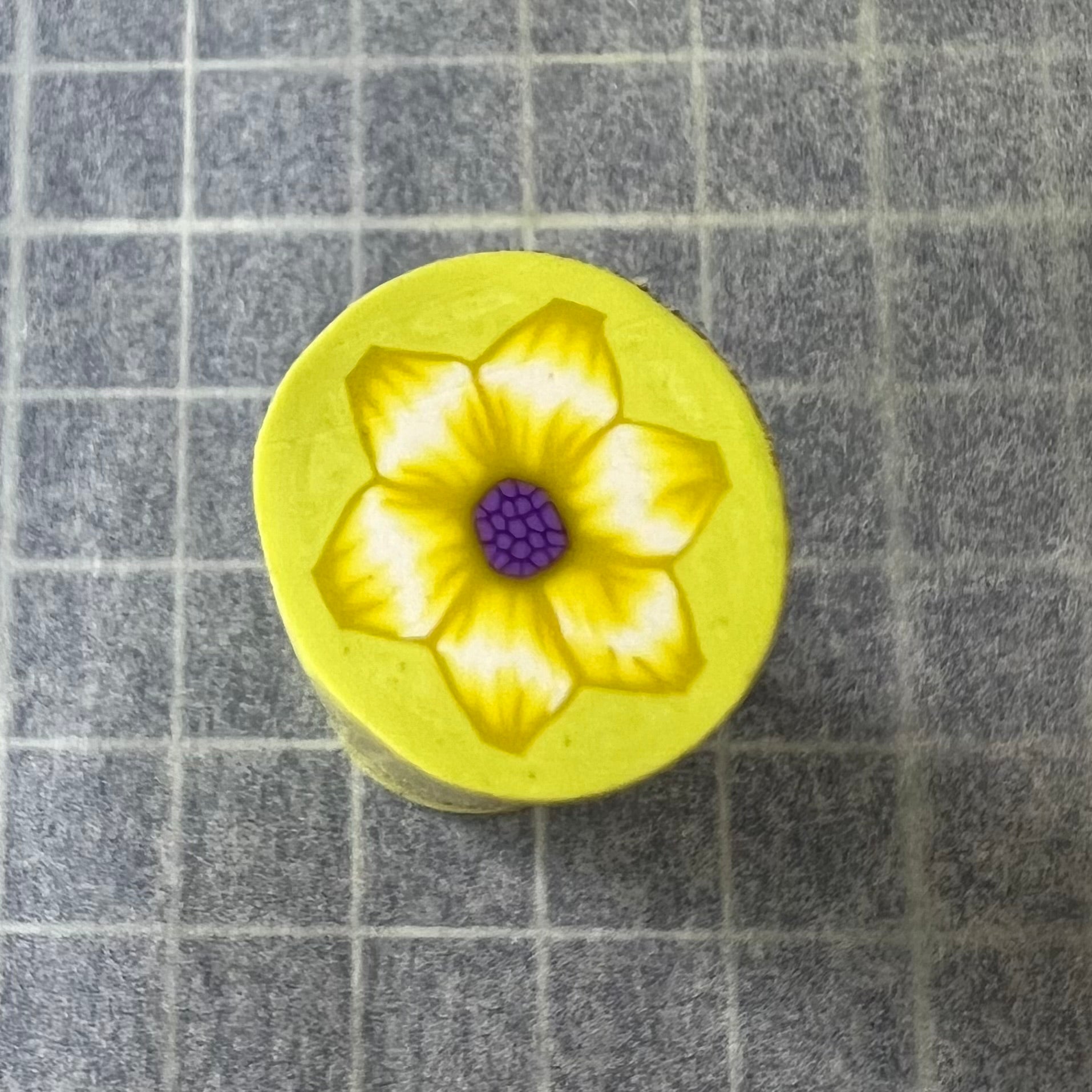 Flor amarilla