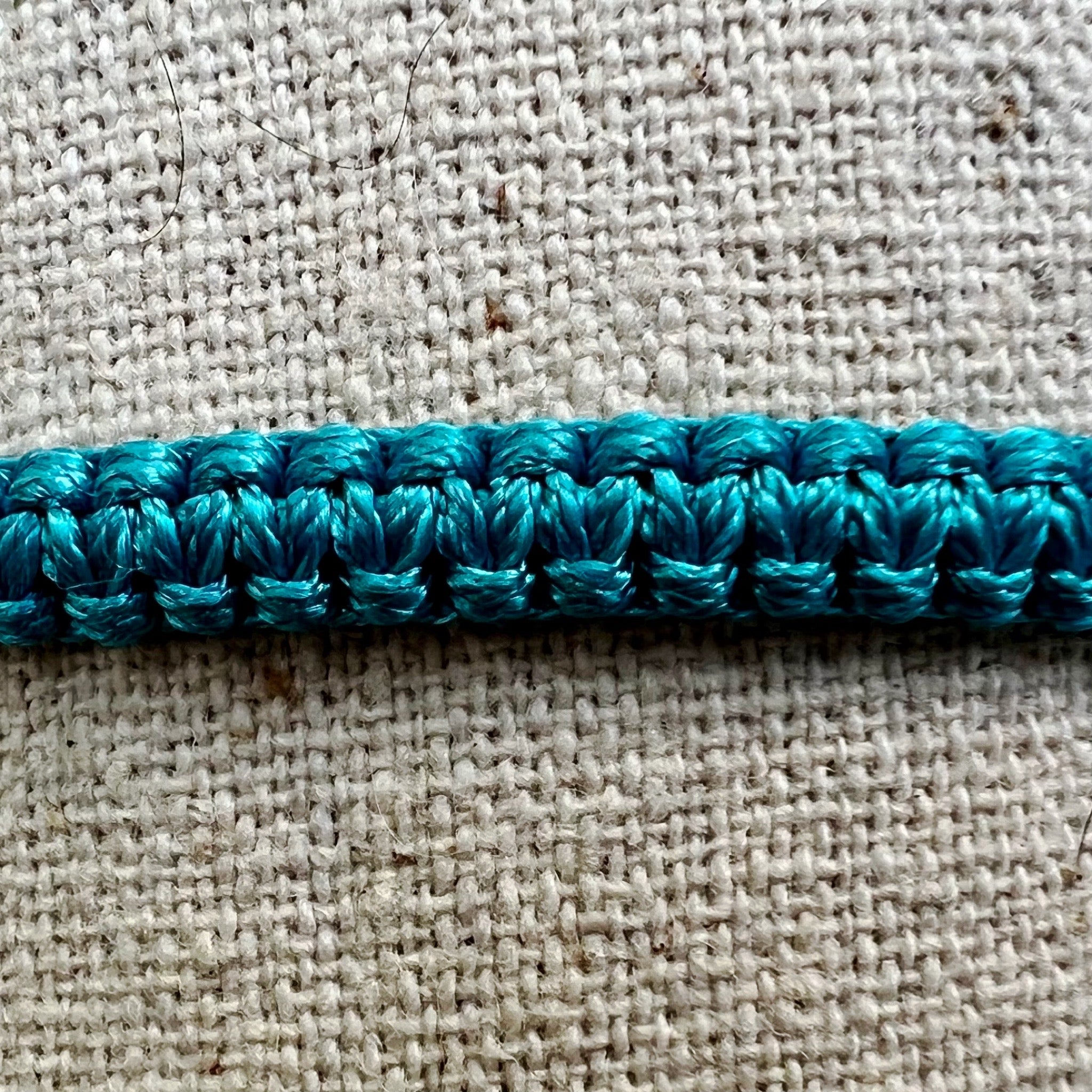 Detalle del trabajo de macramé