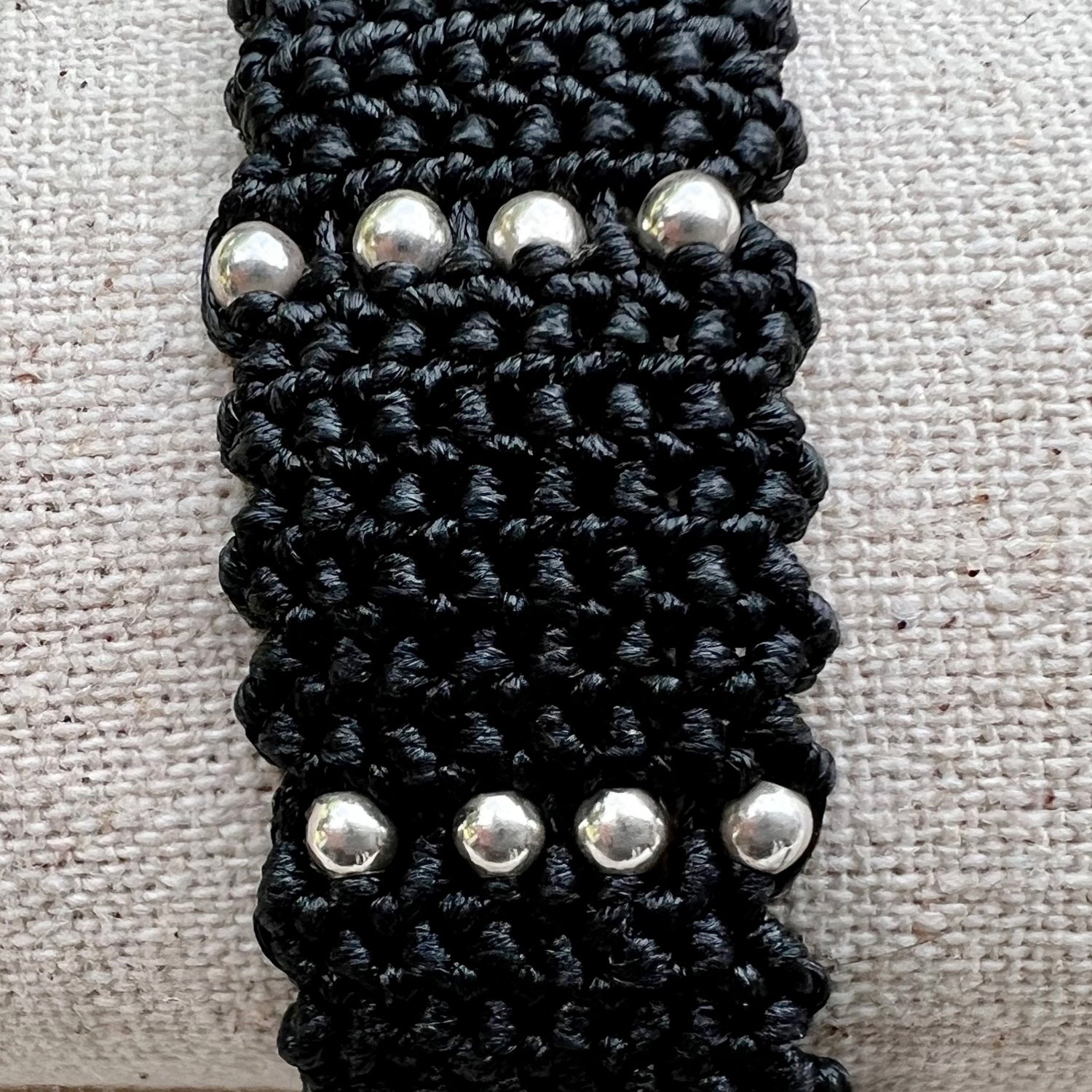 Detalle del trabajo de macramé