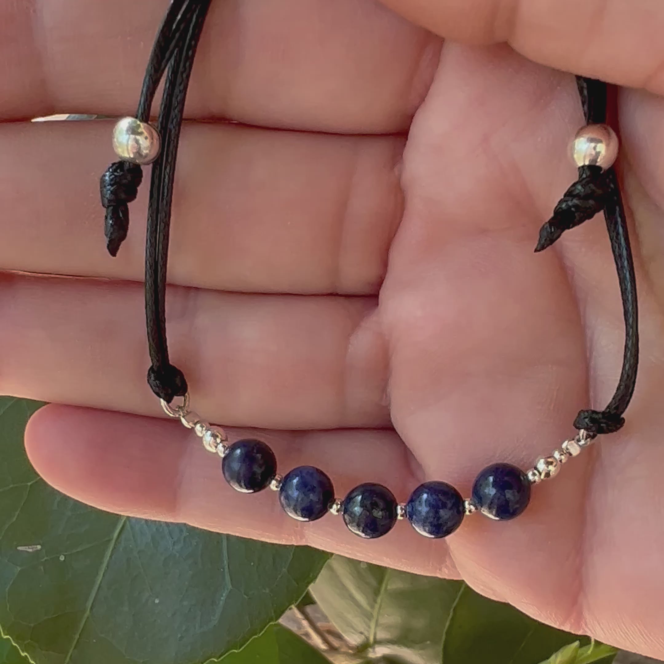 Vídeo con detalles de la pulsera