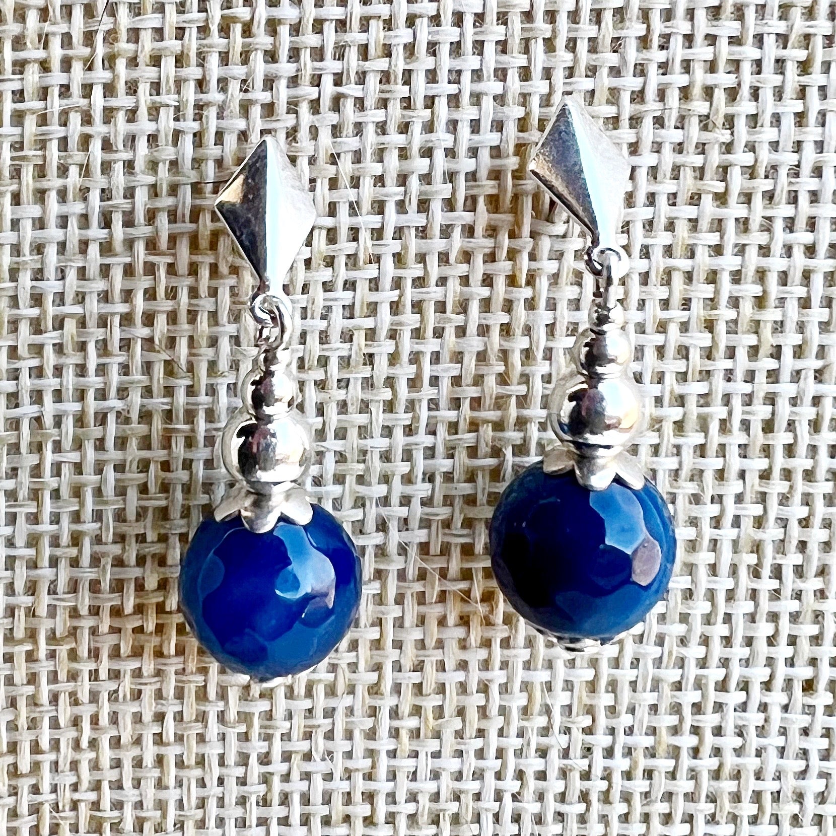 Vista frontal de los pendientes