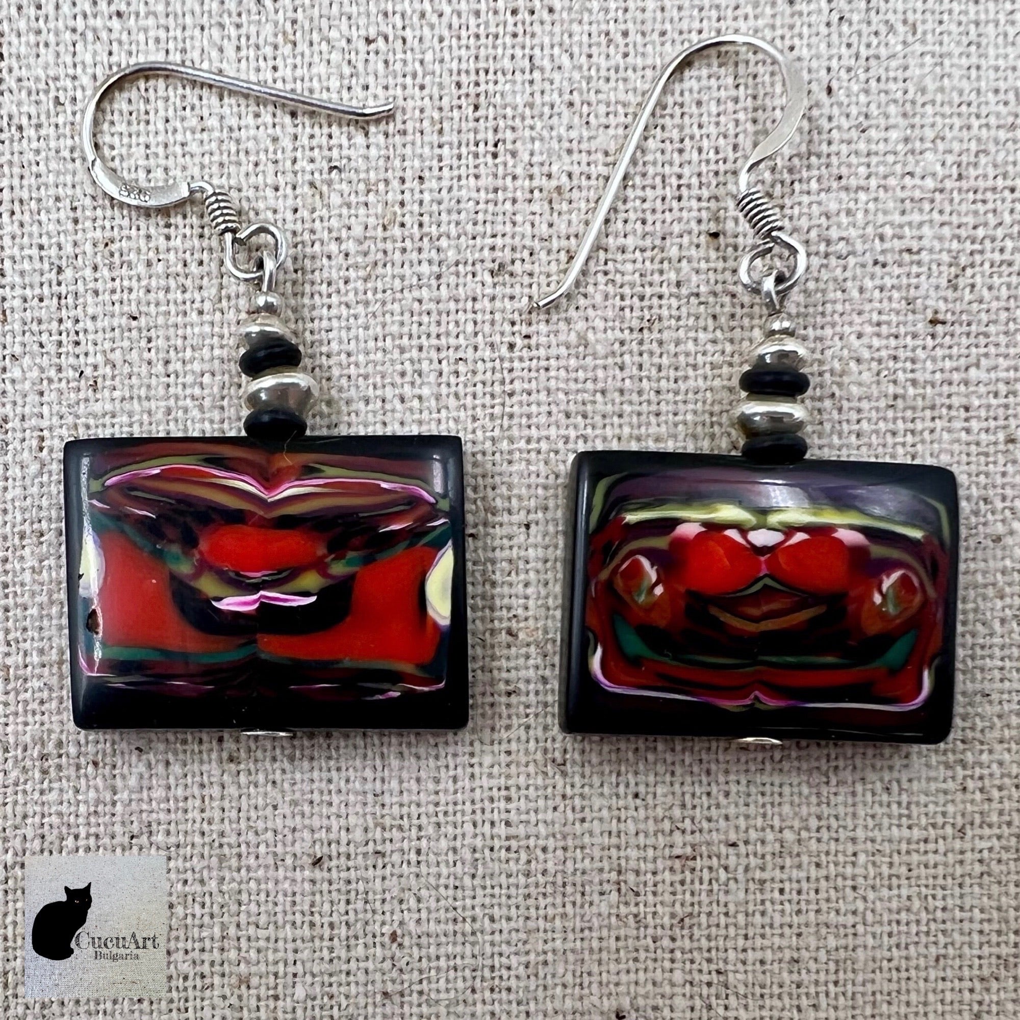 Vista frontal de los pendientes