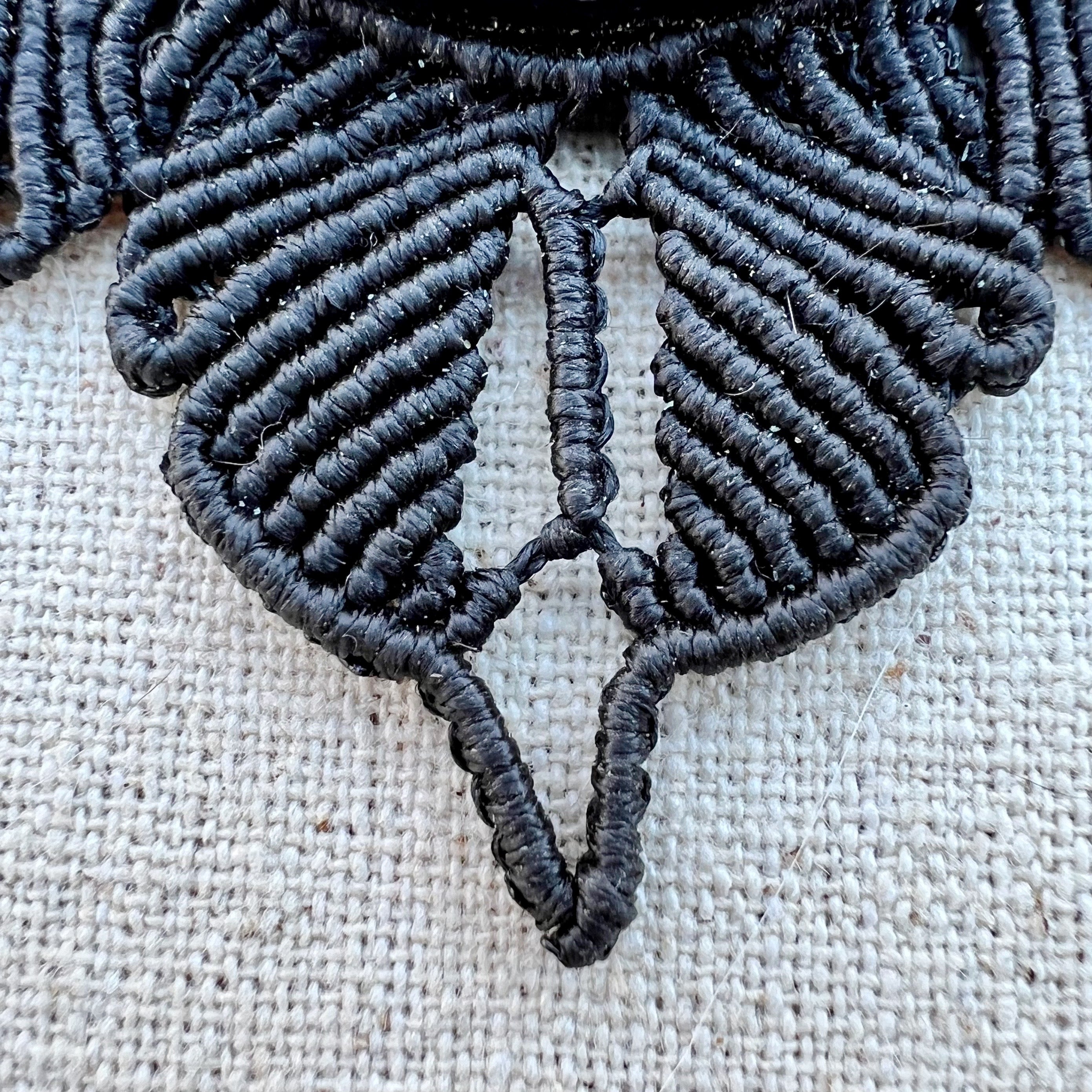 Detalle del trabajo de macramé
