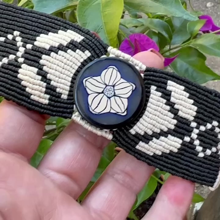 Vídeo con detalle de la pulsera
