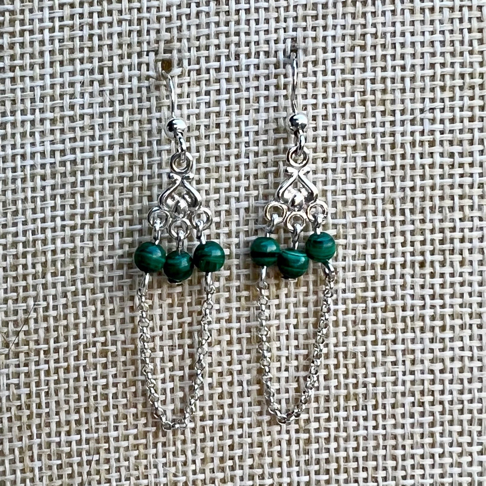 Vista frontal de los pendientes