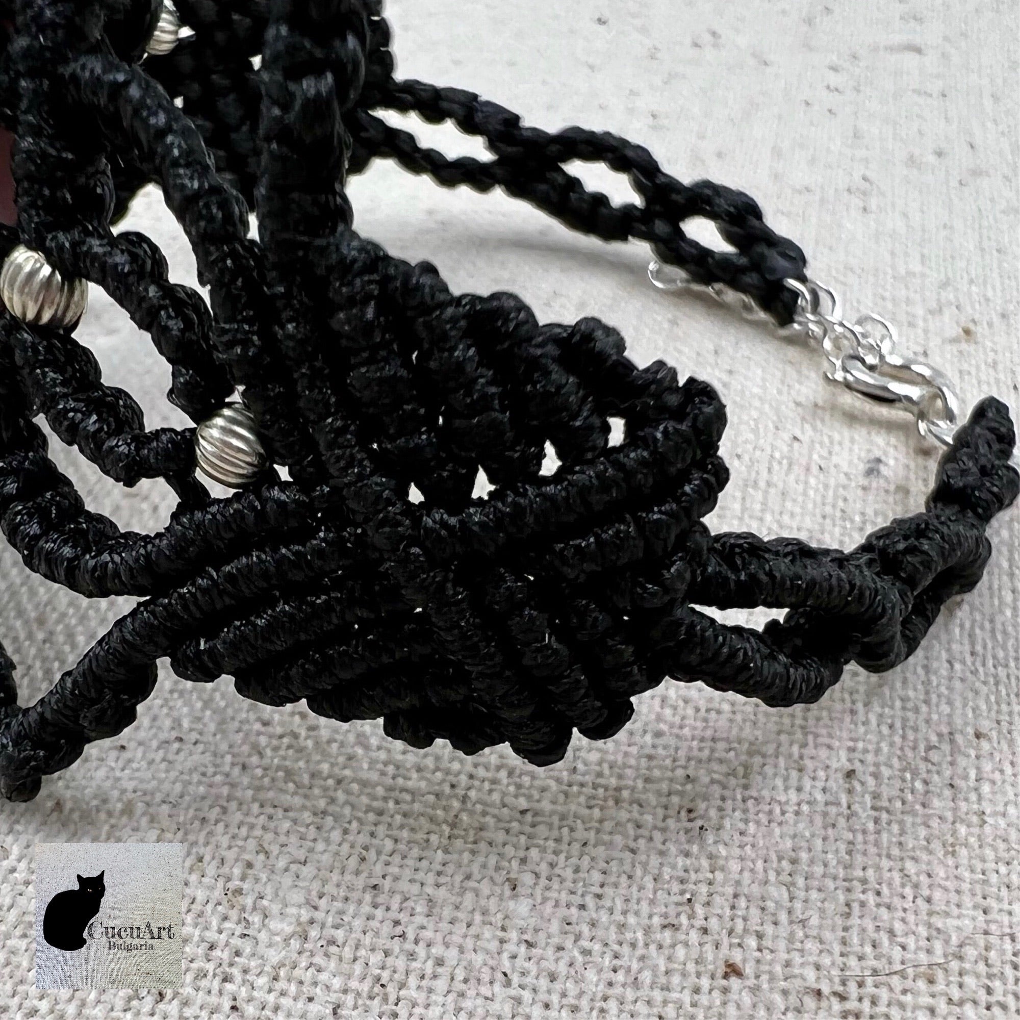 Vista lateral de la pulsera