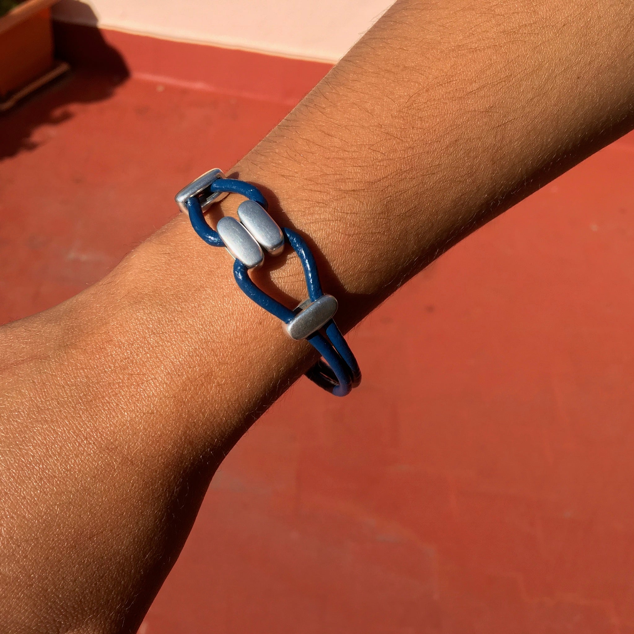 Vista de la pulsera en modelo