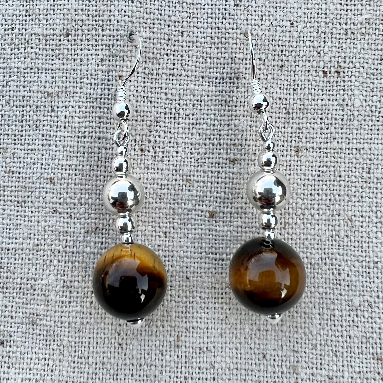 Vista frontal de los pendientes