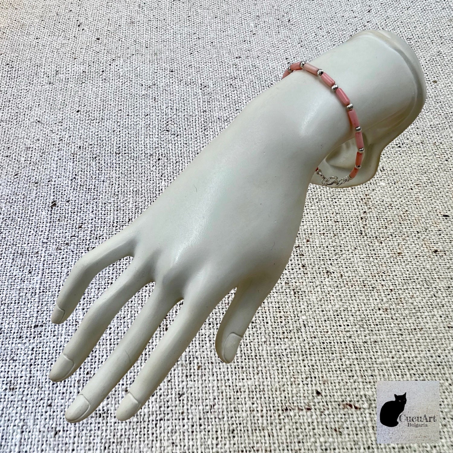 Pulsera de Coral Bambú Rosa  y Plata de Ley. Hecho a mano por CucuArt - CucuArt