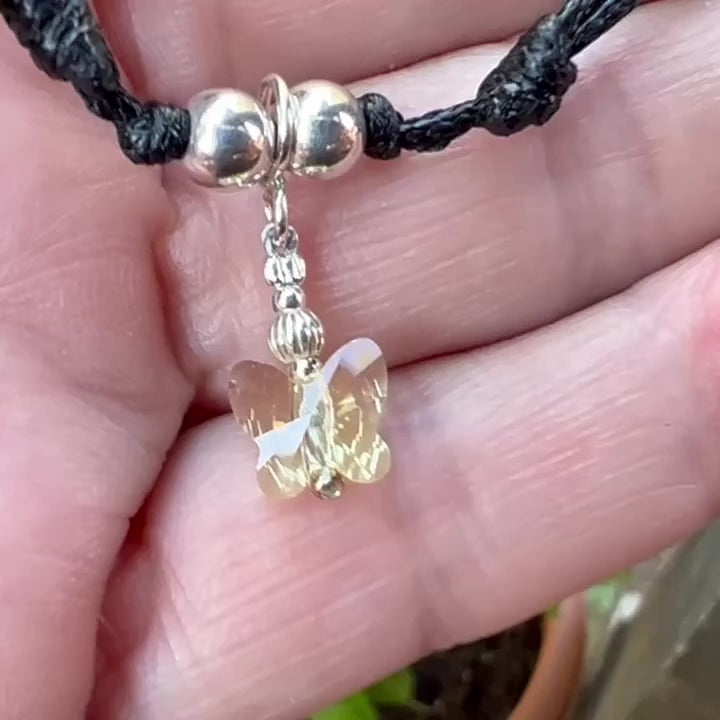 Pulsera “Mariposa” de Plata de Ley y Cristal Tallado. Hecho a mano por CucuArt