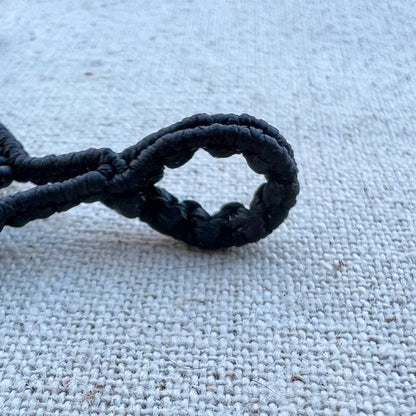 Detalle del hueco para el cordón o la cadena